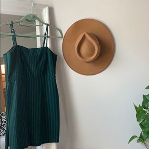 Cutie dark green stripped dress from F21
